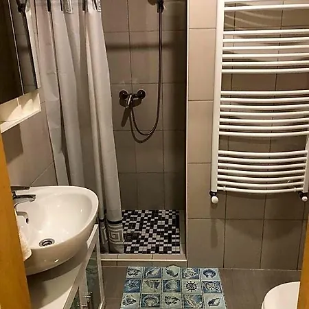Balaton Panzio לינה וארוחת בוקר 3*