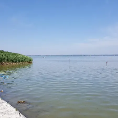 Balaton Panzio Bed & Breakfast *