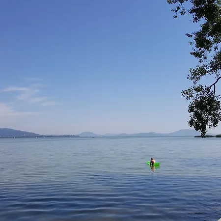 Balaton Panzio فندق مبيت وإفطار 3*