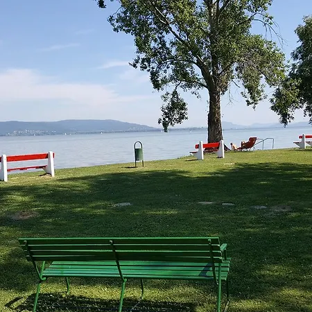 Balaton Panzio فندق مبيت وإفطار